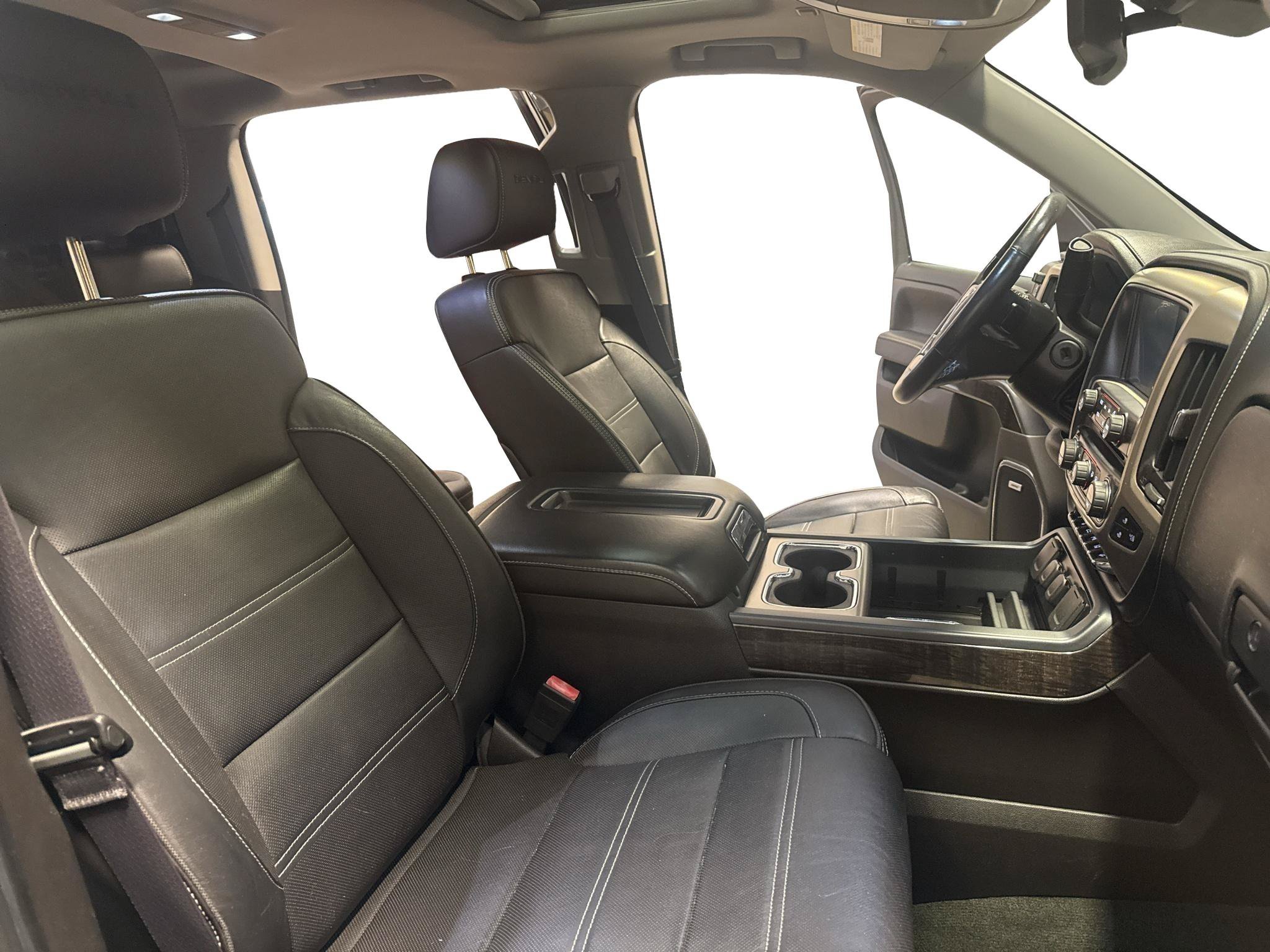 Used 2015 GMC Sierra 1500 Denali w/ Driver Alert Package AWD/4WD image 17