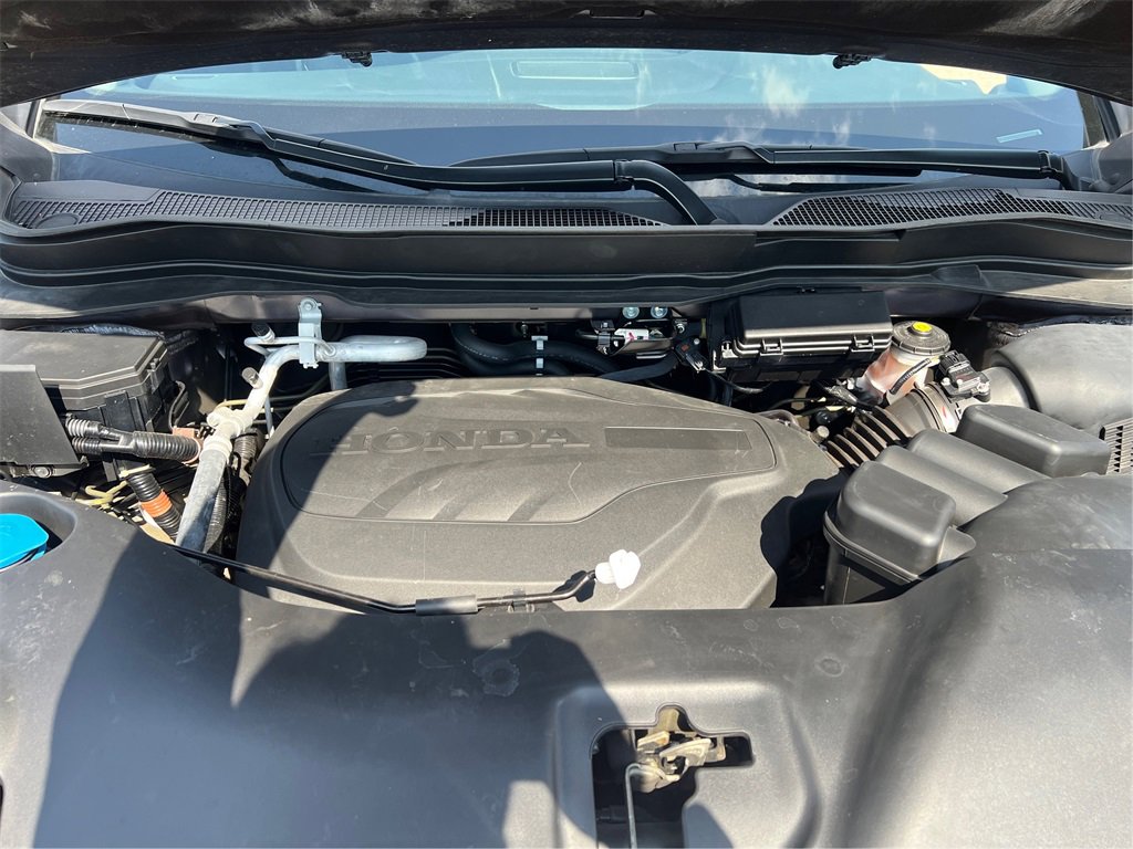 Used 2022 Honda Pilot Touring image 12