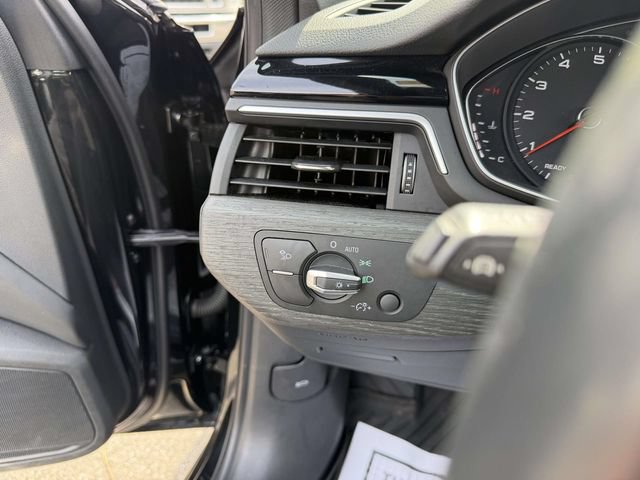 Used 2023 Audi A4 2.0T Premium AWD/4WD image 28