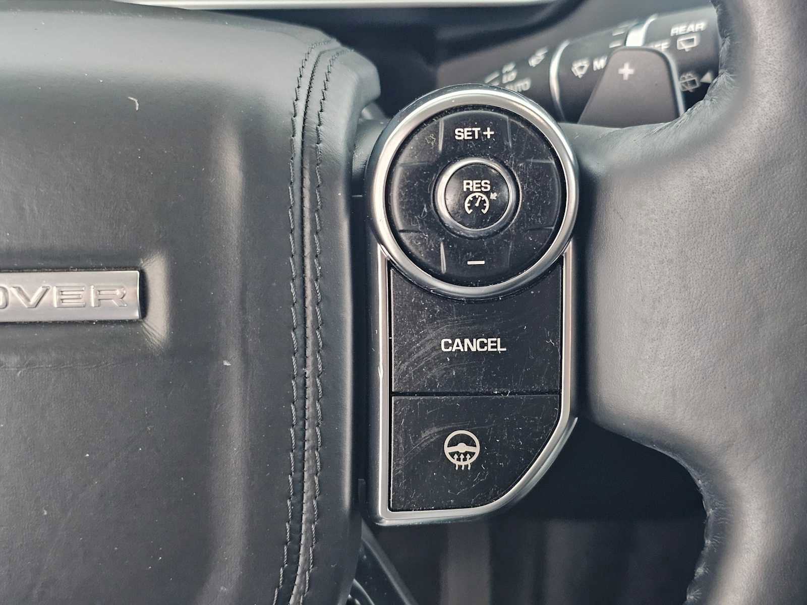 Used 2015 Land Rover Range Rover image 28