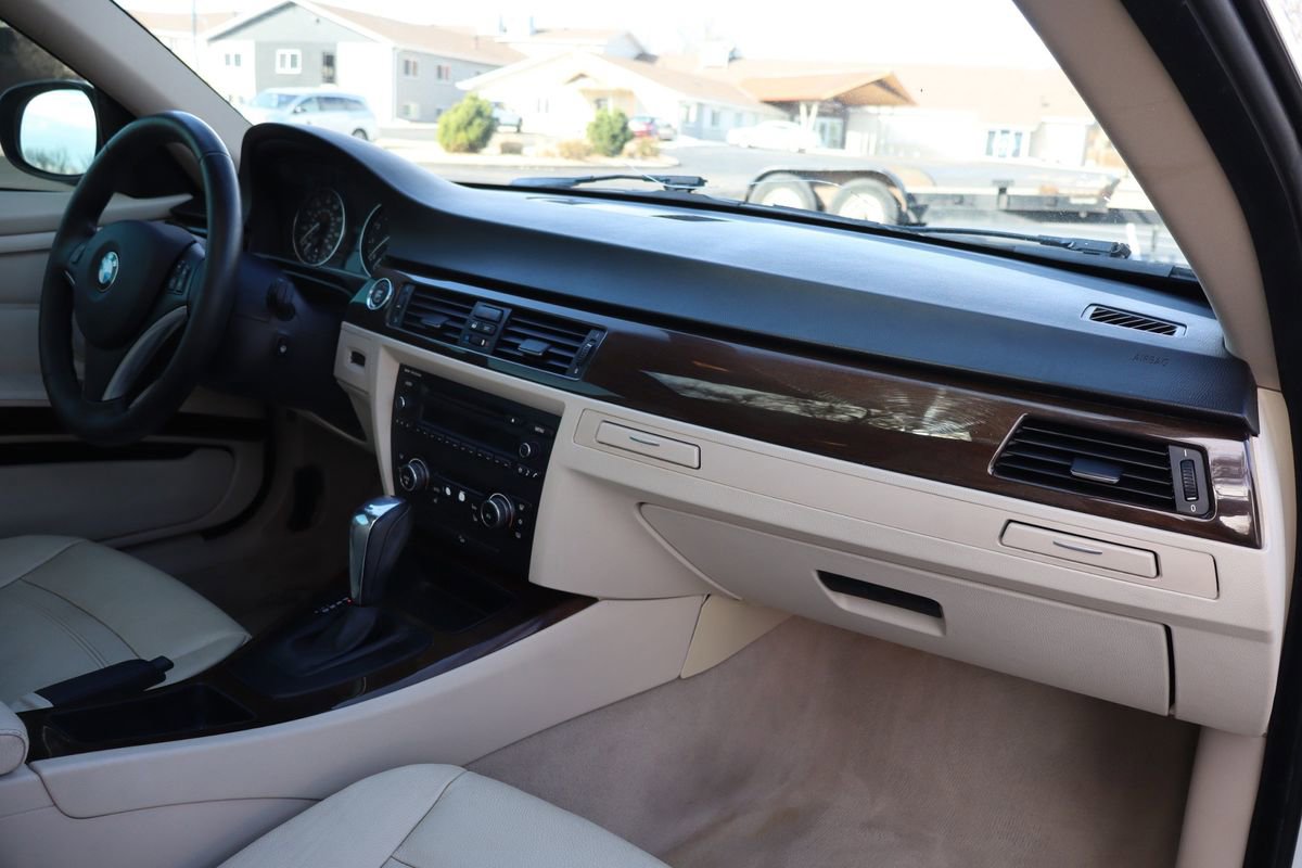 Used 2010 BMW 328i xDrive xDrive image 17