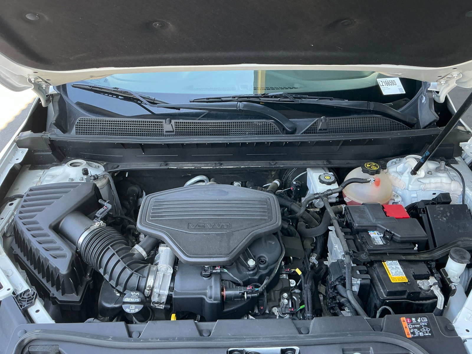 Used 2020 GMC Acadia SLE image 17