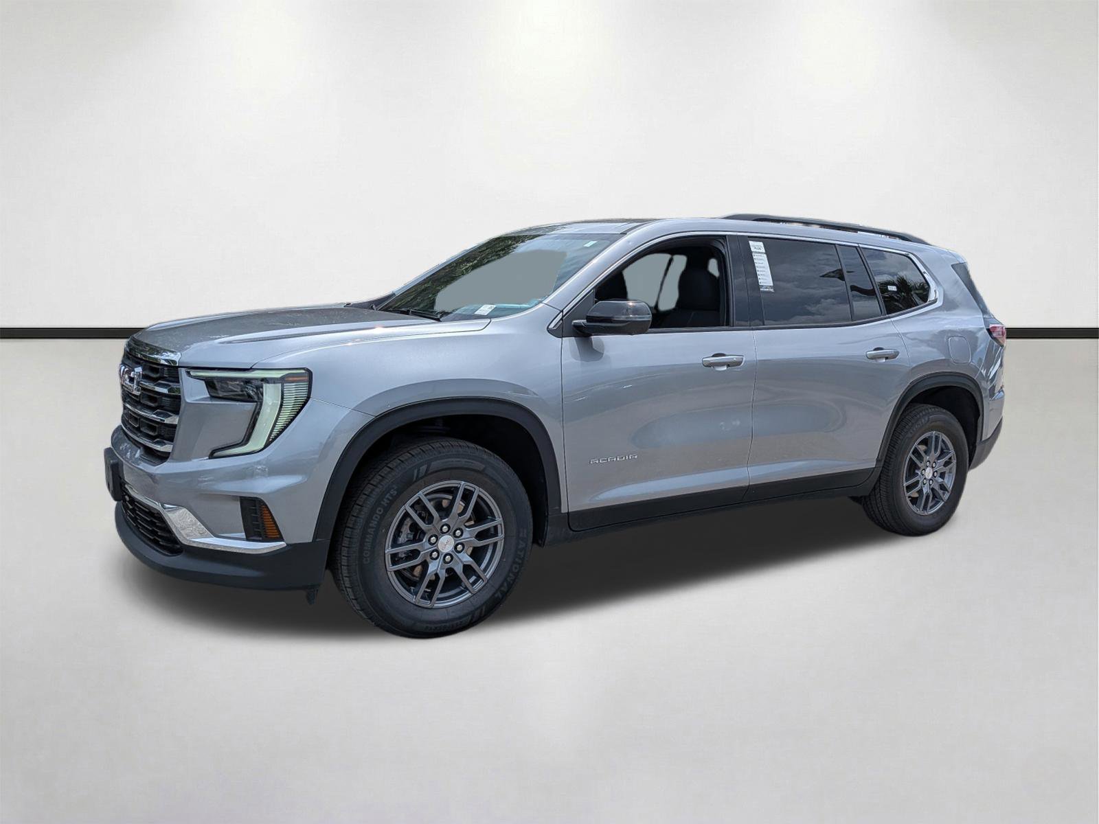 Used 2025 GMC Acadia Elevation FWD image 8