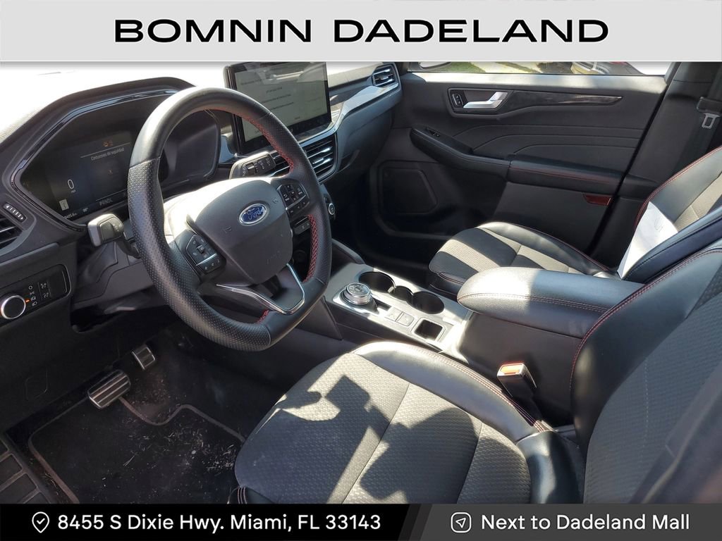 Used 2023 Ford Escape ST-Line w/ Tech Pack #1 image 16