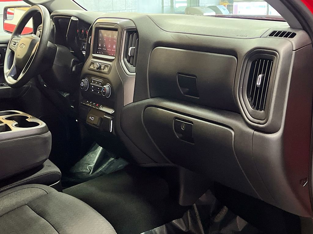 Used 2023 Chevrolet Silverado 1500 Custom AWD/4WD image 27