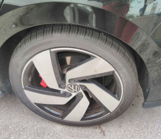 Used 2024 Volkswagen GTI S FWD image 5