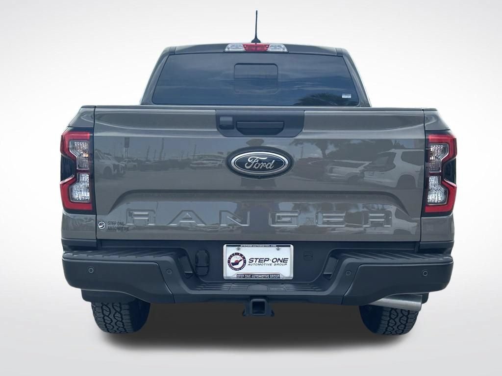 Used 2026 Ford Ranger Lariat w/ Black Appearance Package AWD/4WD image 6