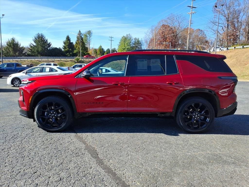 Certified 2024 Chevrolet Traverse RS w/ LPO, Floor Liner Package image 6