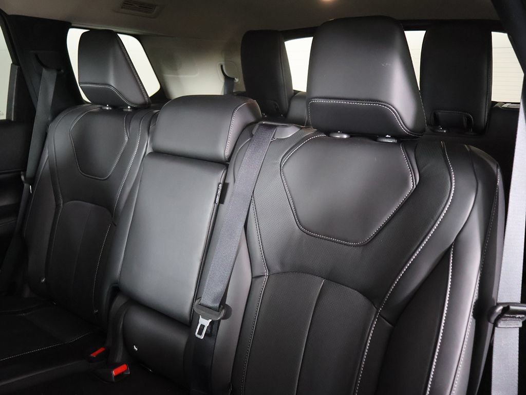 Used 2025 INFINITI QX60 Pure AWD/4WD image 32