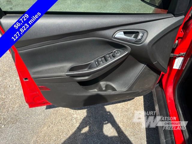 Used 2017 Ford Focus SE FWD image 11