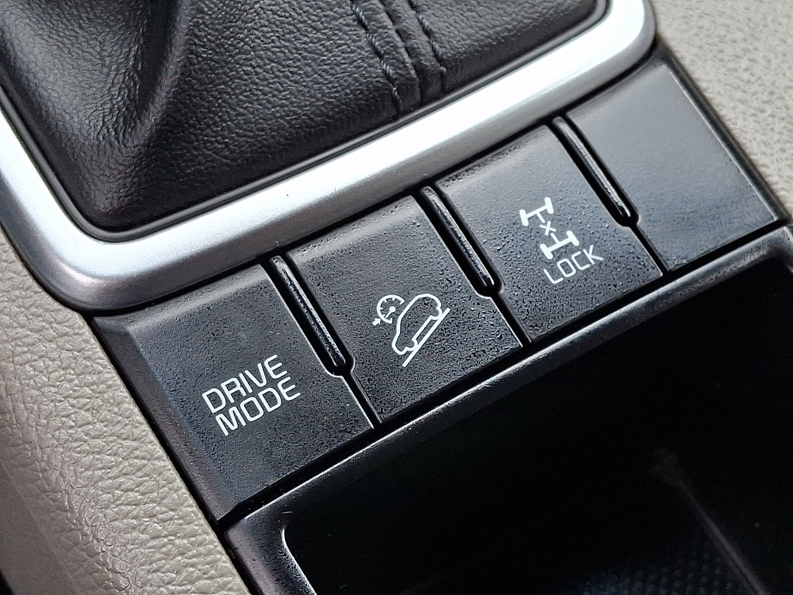 Used 2020 Kia Sportage LX AWD/4WD image 23