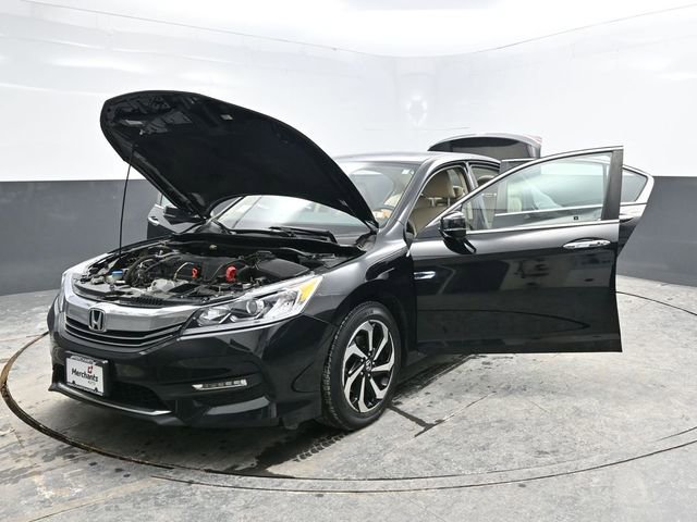 Used 2017 Honda Accord EX-L image 36