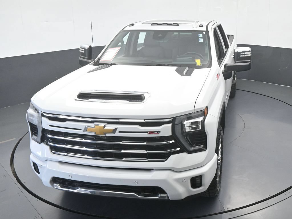 Used 2025 Chevrolet Silverado 2500 LTZ w/ Z71 Chrome Sport Edition AWD/4WD image 59