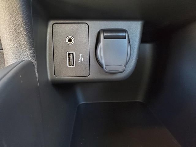 Used 2025 Nissan Versa S w/ Trunk Package image 23