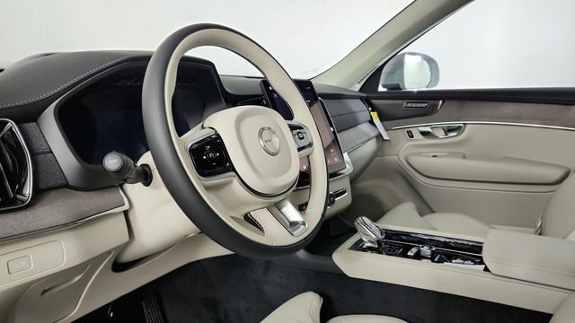 New 2026 Volvo XC90 B6 Ultra w/ Protection Package AWD/4WD image 12