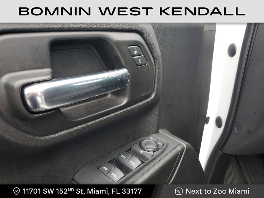 Used 2022 Chevrolet Silverado 1500 Custom image 21