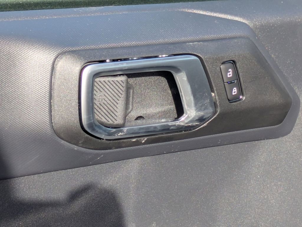 New 2025 Ford Bronco 4-Door image 22