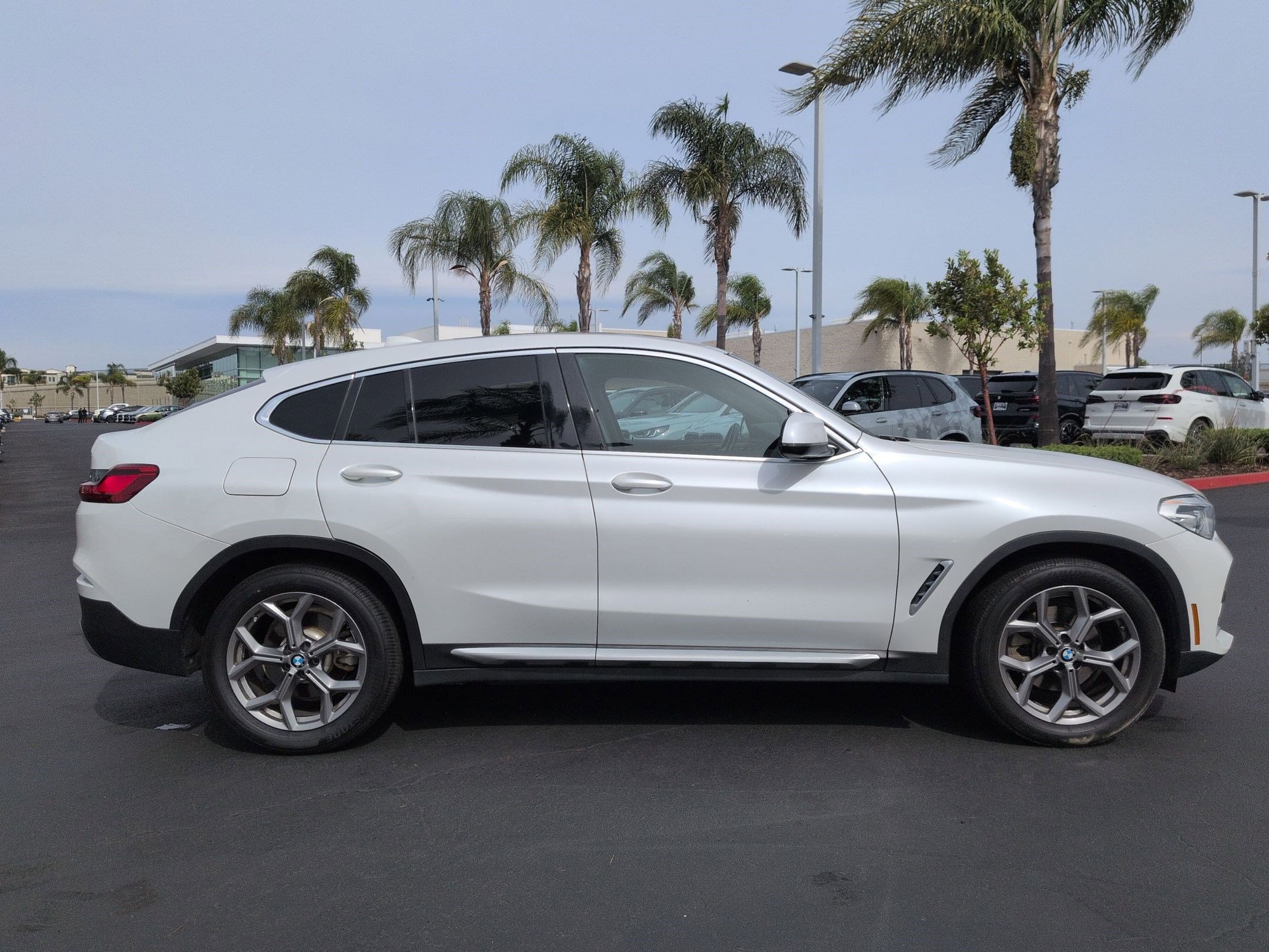 Used 2020 BMW X4 xDrive30i w/ Convenience Package image 11