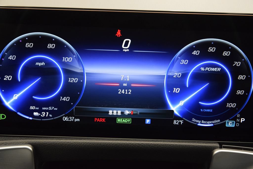 Used 2024 Mercedes-Benz EQB 250+ image 25
