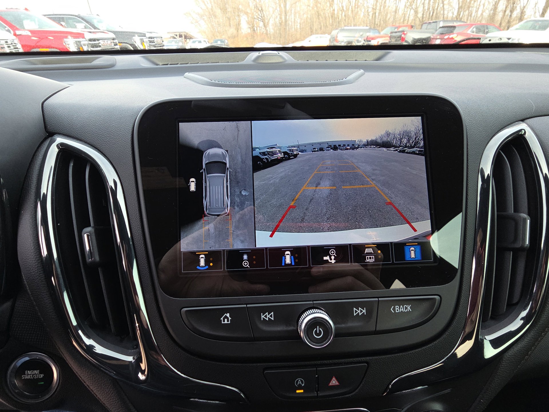 Used 2024 Chevrolet Equinox RS w/ RS Leather Package image 23