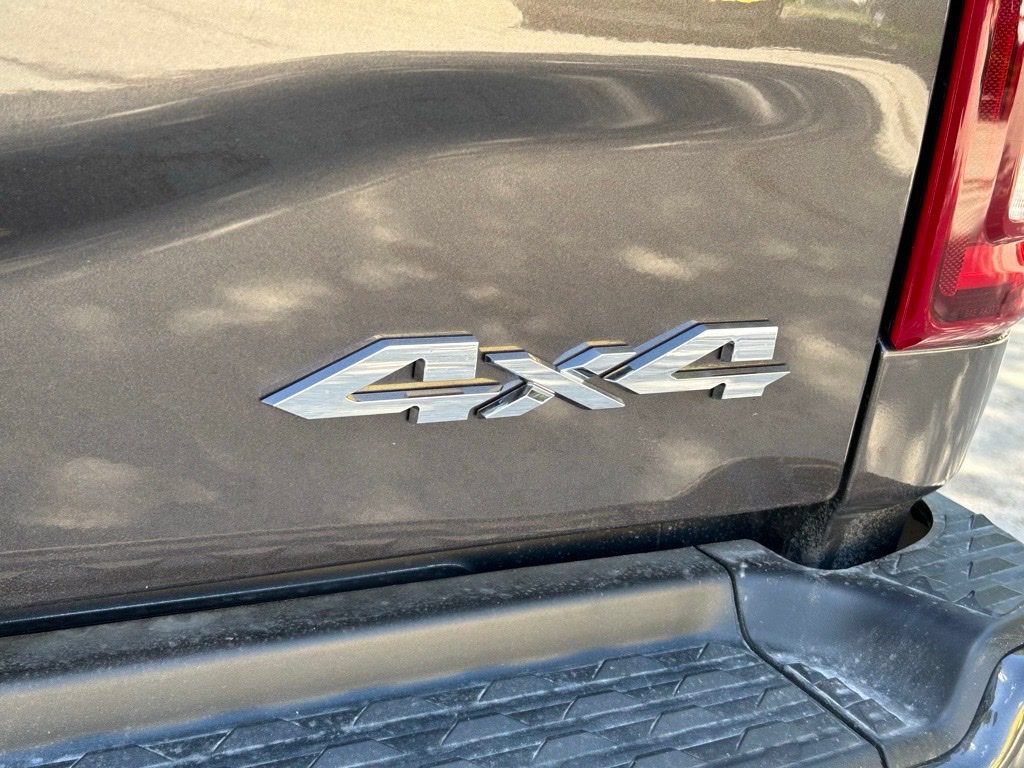 New 2026 RAM 3500 Limited AWD/4WD image 29