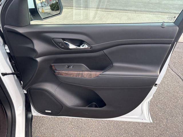 Used 2023 GMC Acadia Denali w/ Denali Technology Package image 31