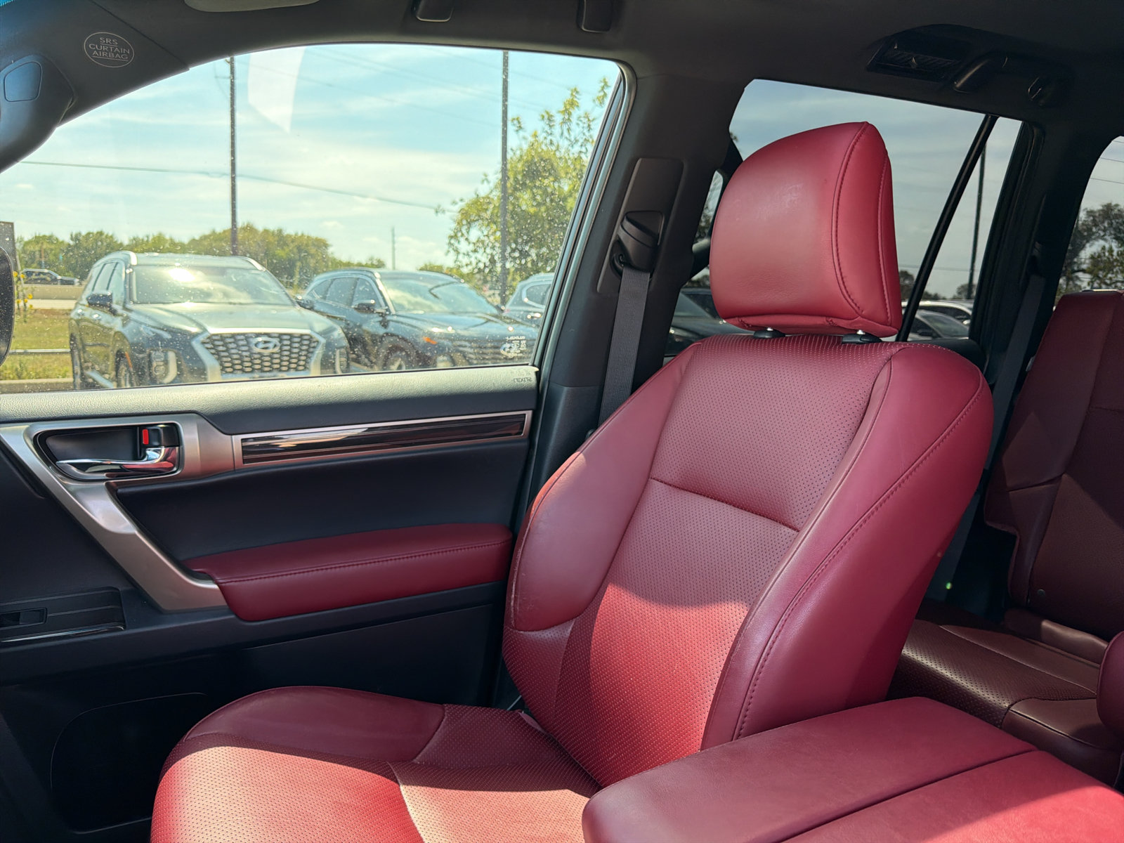 Used 2020 Lexus GX 460 Luxury w/ Accessory Package AWD/4WD image 23
