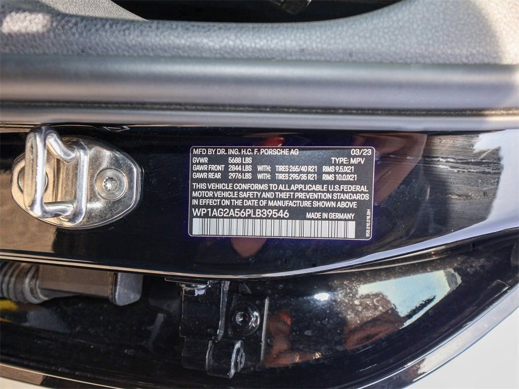 Used 2023 Porsche Macan S image 33