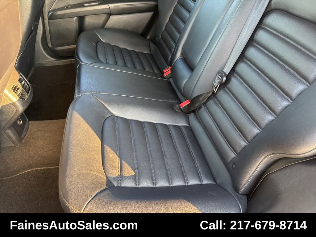 Used 2019 Ford Fusion SEL image 44