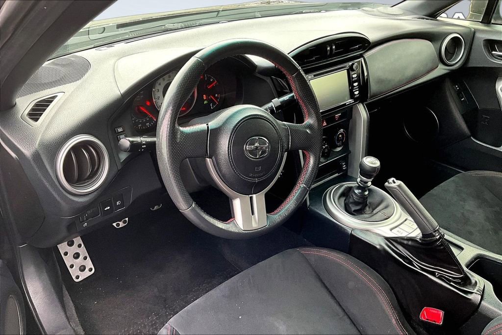 Used 2015 Scion FR-S image 14
