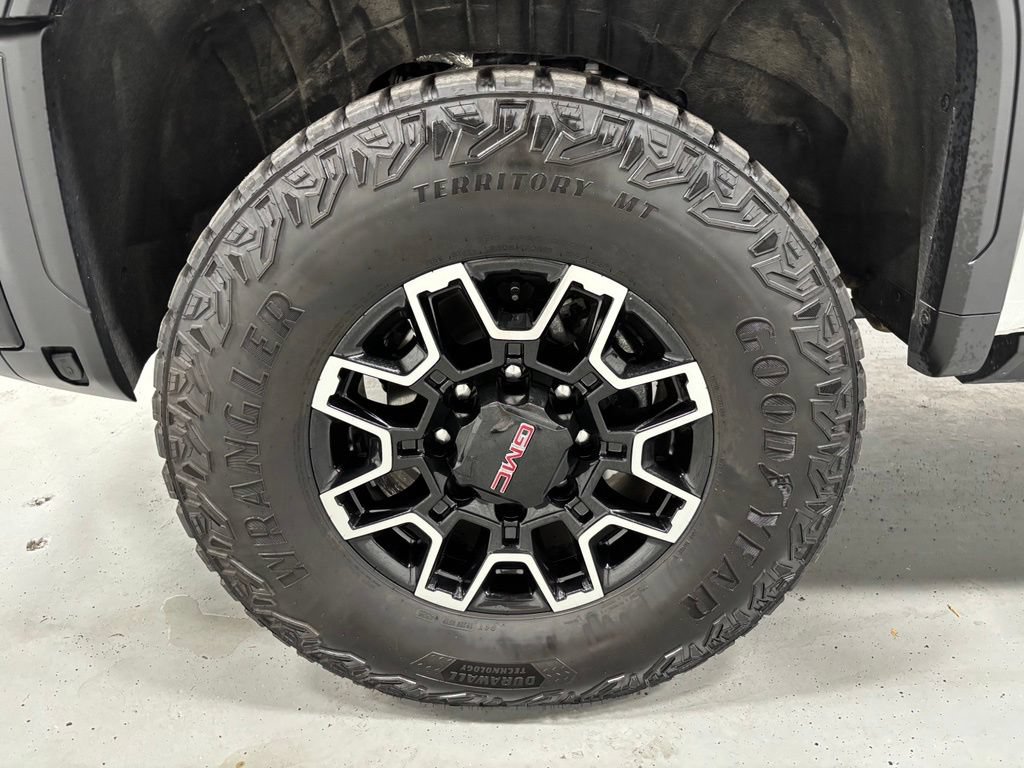 Used 2026 GMC Sierra 2500 AT4X AWD/4WD image 64