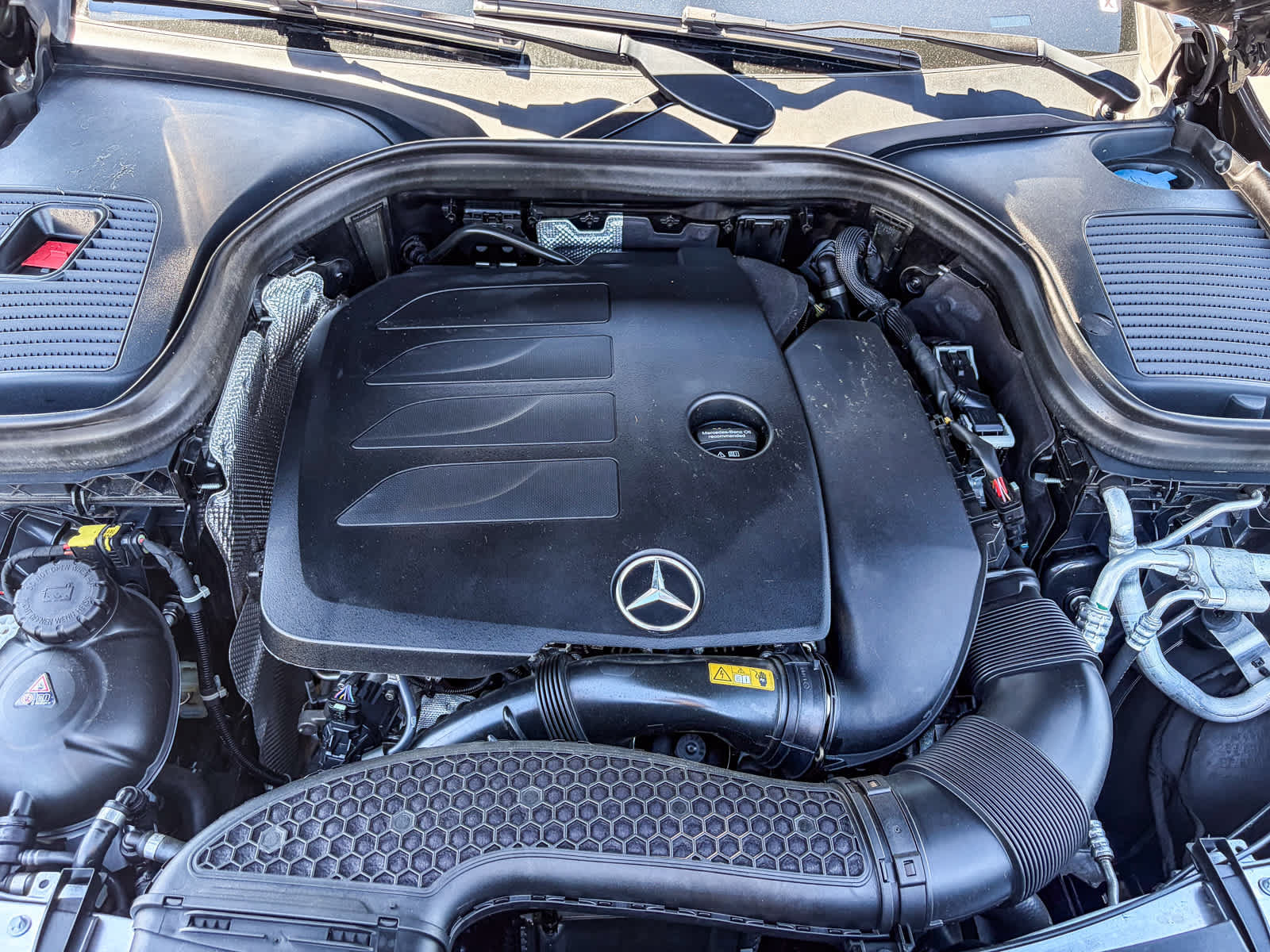 Used 2022 Mercedes-Benz GLC 300 image 26