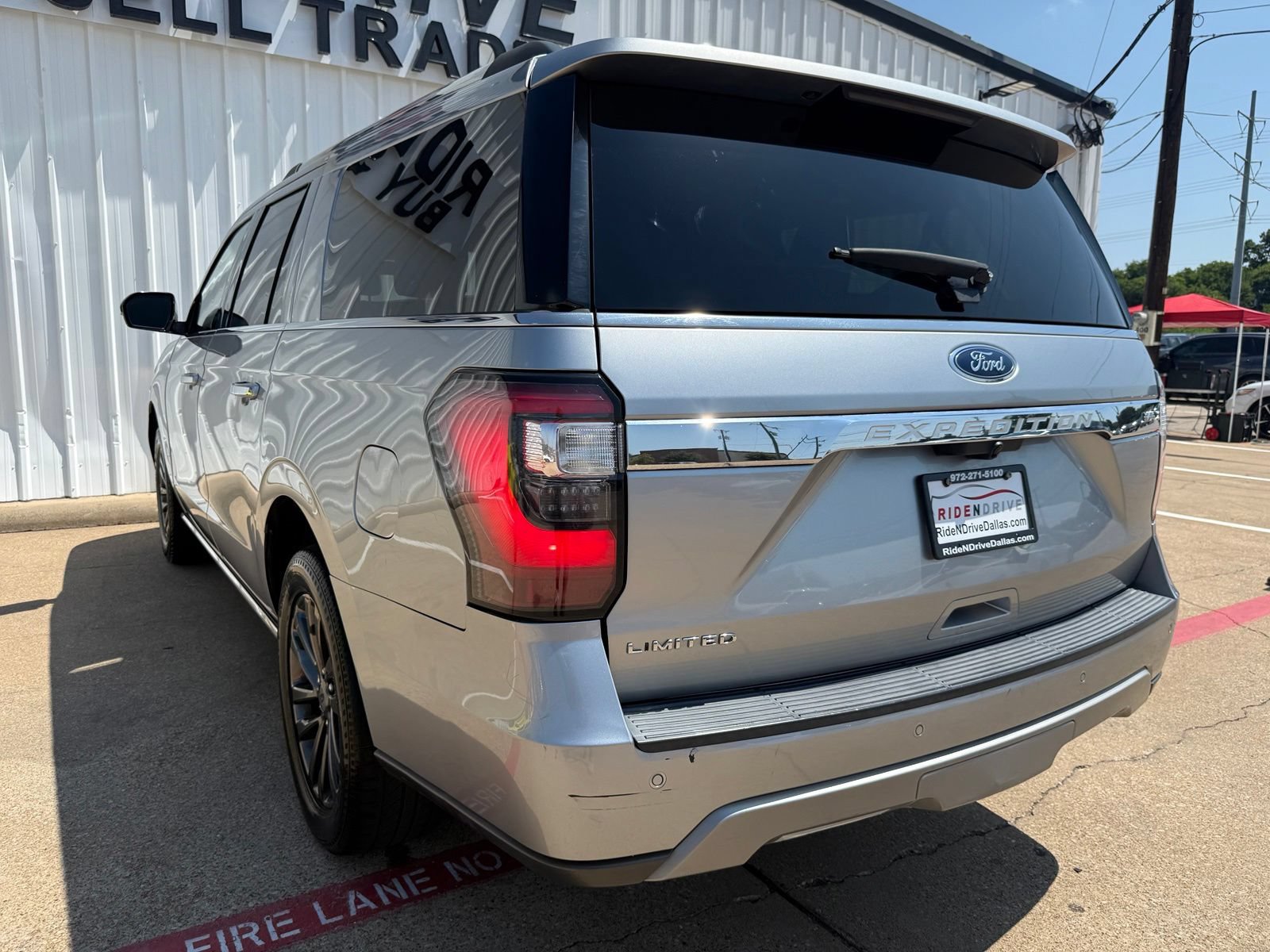 Used 2021 Ford Expedition Max Limited RWD image 4