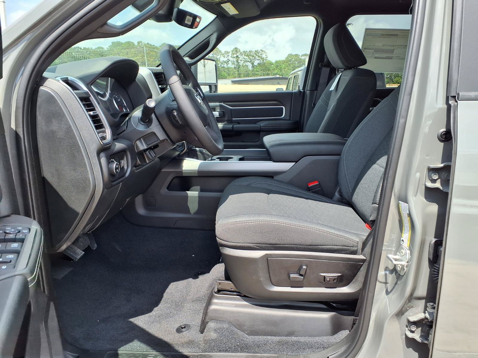 New 2026 RAM 3500 Lone Star AWD/4WD image 8