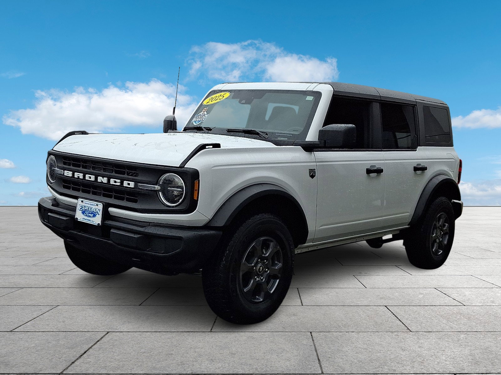 Used 2025 Ford Bronco Big Bend image 3