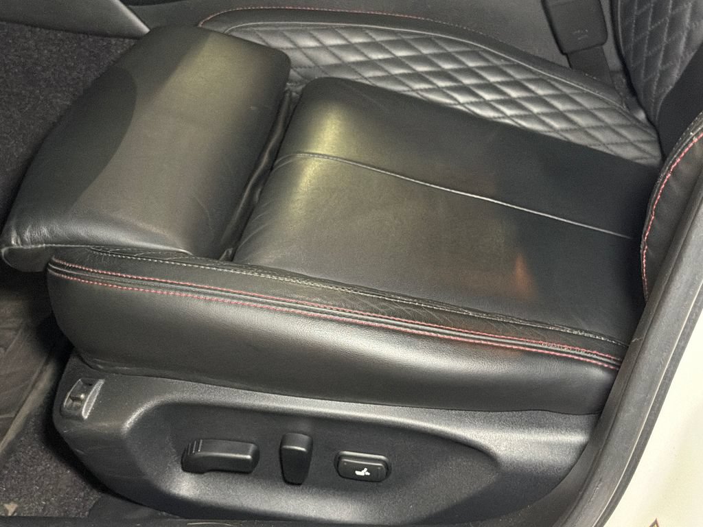 Used 2018 INFINITI Q50 Red Sport 400 w/ Cargo Package (L95) RWD image 17