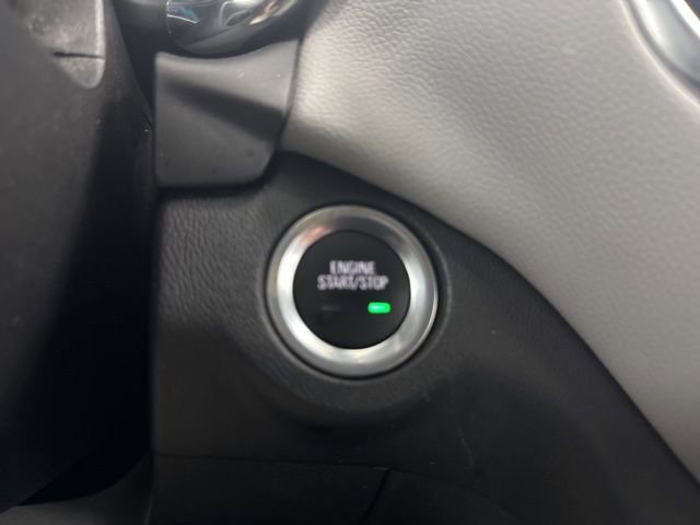 Used 2021 Chevrolet Equinox LS w/ LS Convenience Package image 14