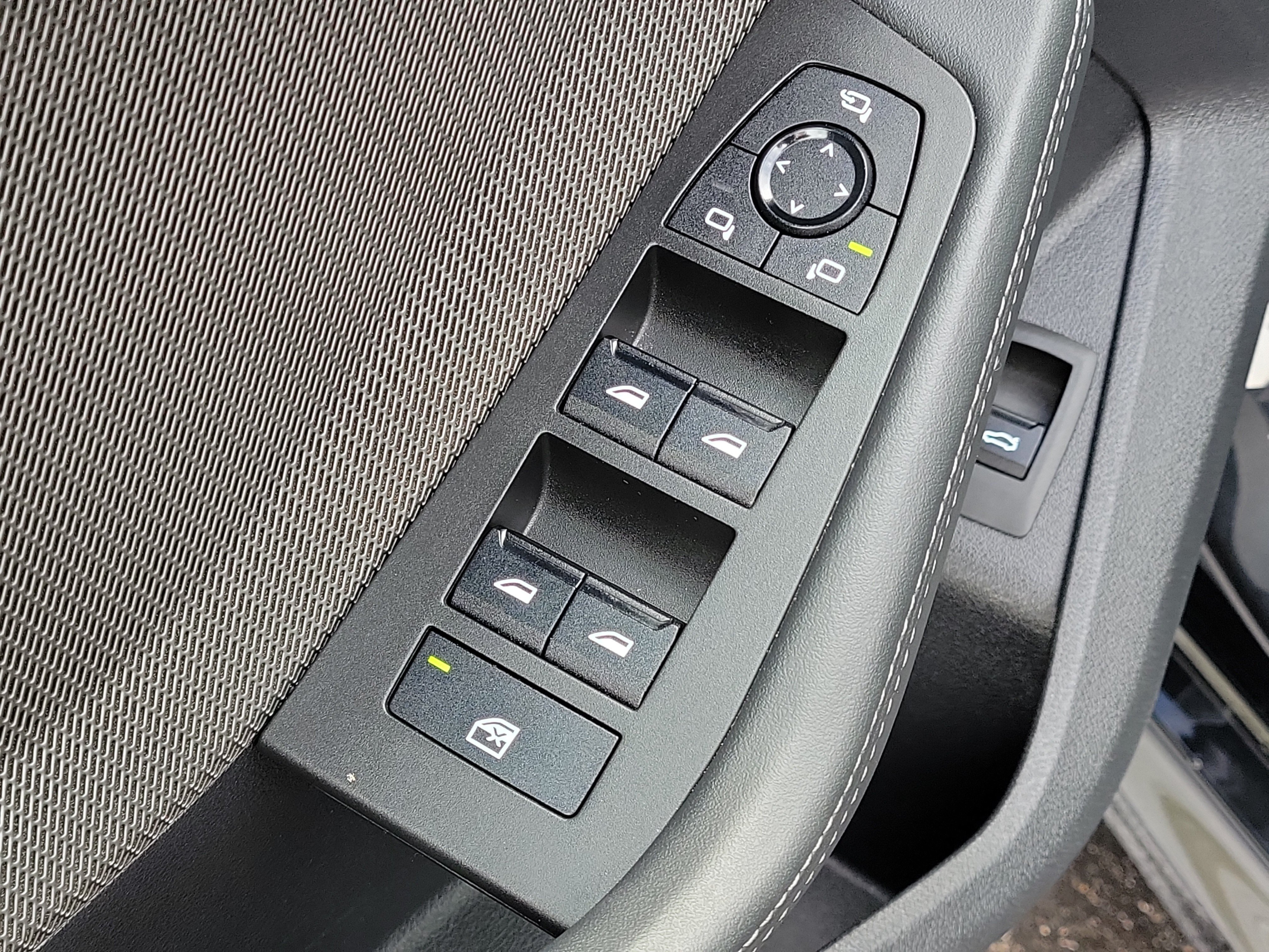 Used 2026 BMW 228i FWD image 19