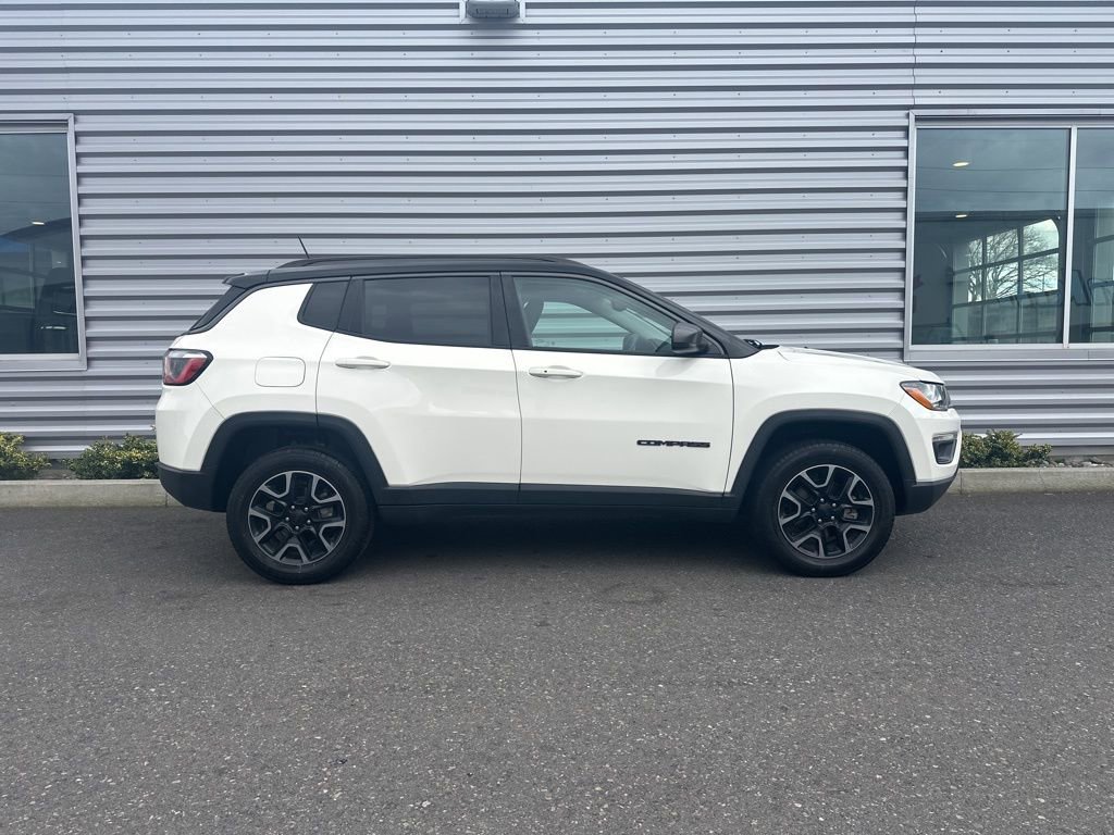 Used 2019 Jeep Compass Trailhawk w/ Safety & Security Group AWD/4WD image 2