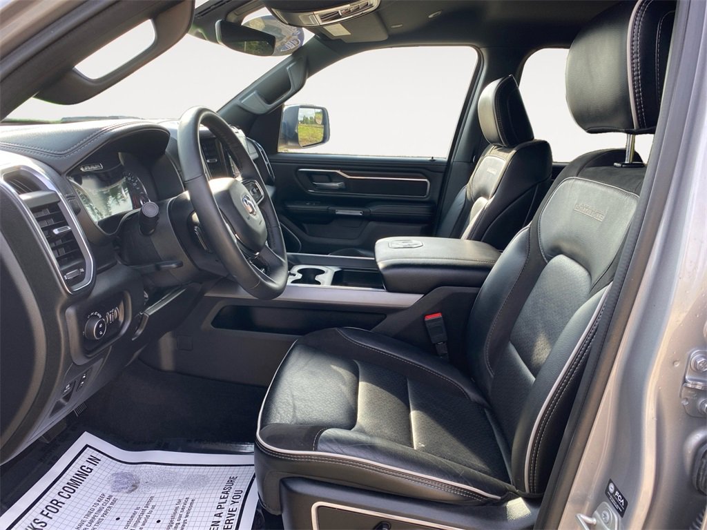 Used 2025 RAM 1500 Laramie image 9