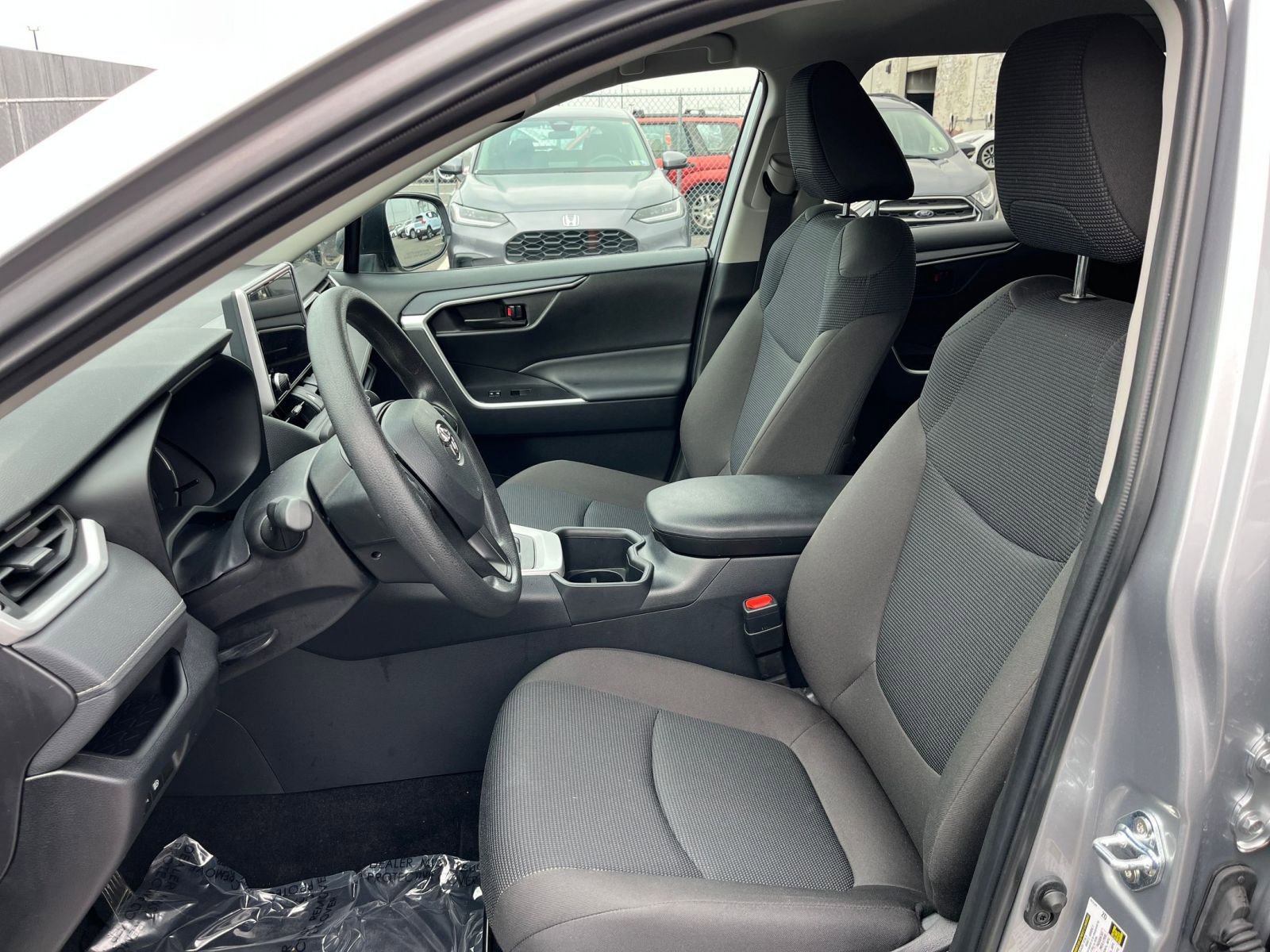 Used 2025 Toyota RAV4 LE image 35