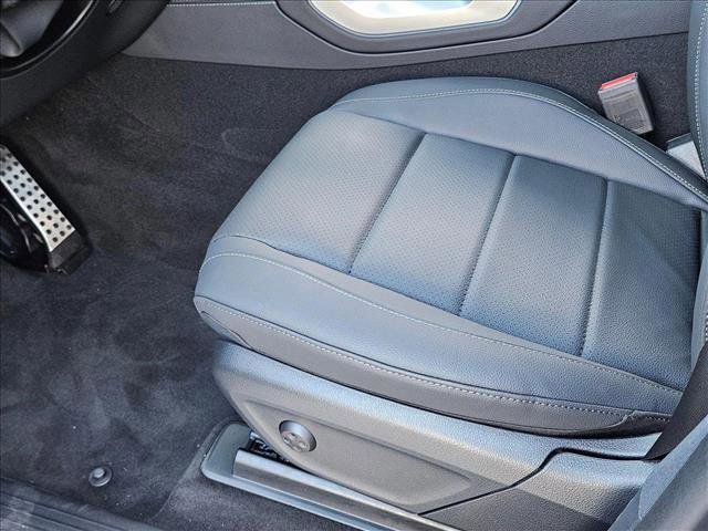 New 2025 Mercedes-Benz GLS 450 4MATIC image 4