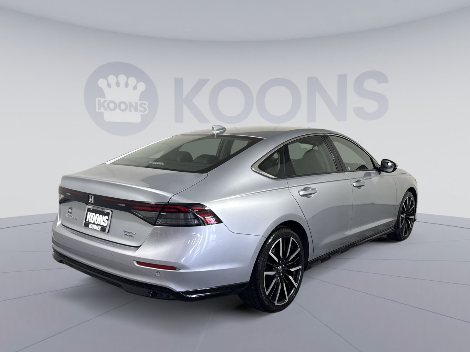Used 2024 Honda Accord Touring image 7