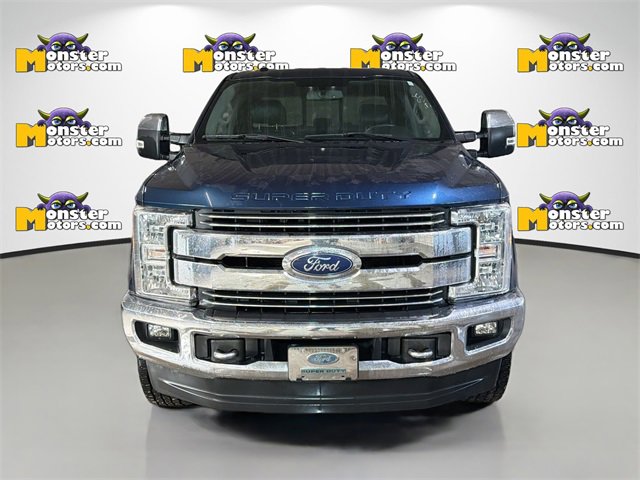Used 2017 Ford F250 Lariat w/ Chrome Package image 2