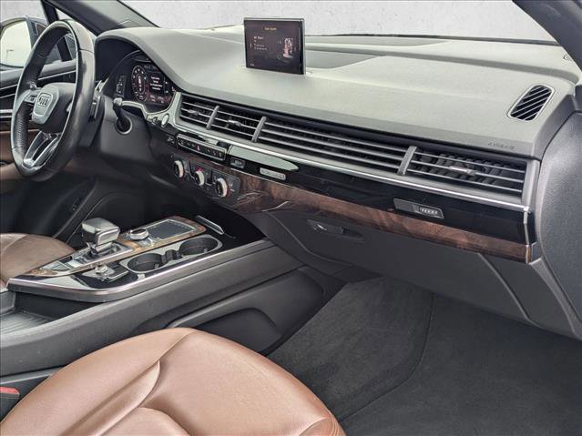 Used 2017 Audi Q7 3.0T Premium Plus AWD/4WD image 21