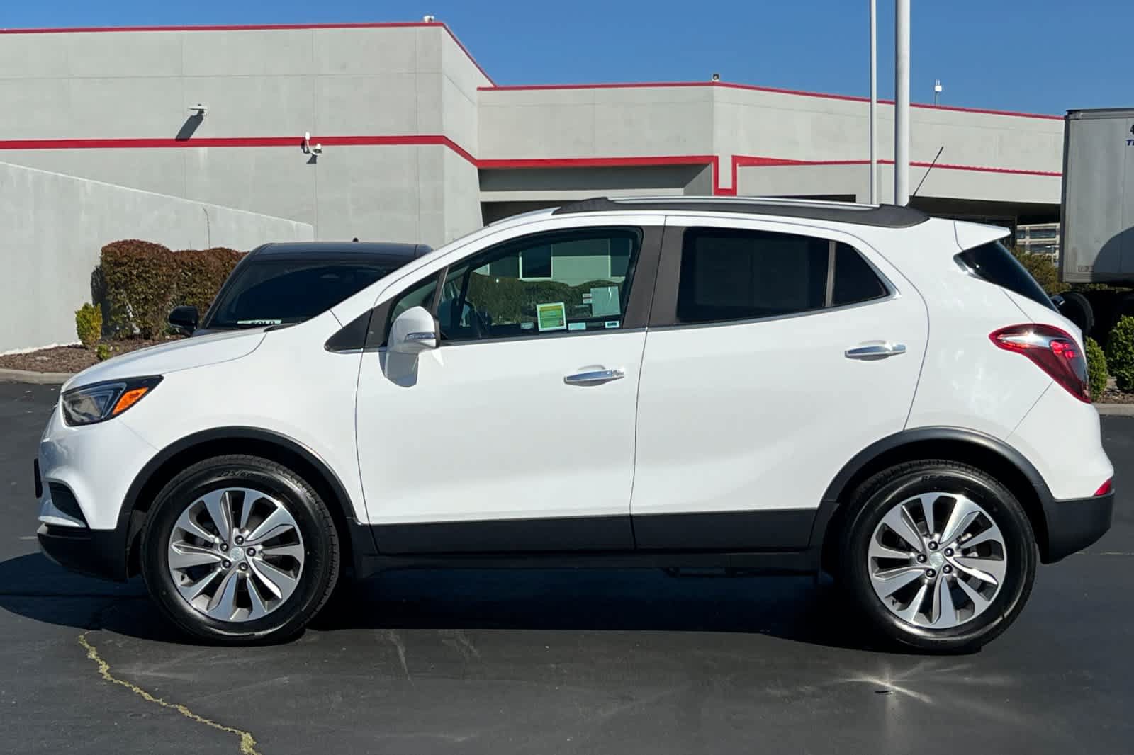 Used 2019 Buick Encore Preferred w/ Safety Package AWD/4WD image 9