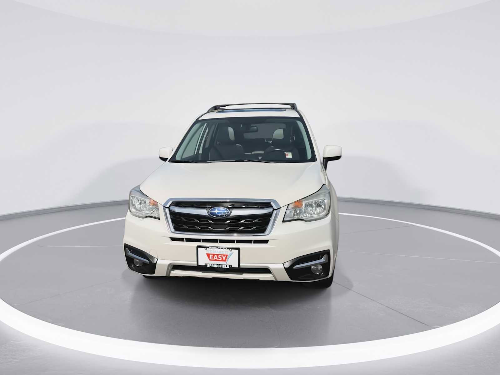 Used 2017 Subaru Forester 2.5i Limited AWD/4WD image 3