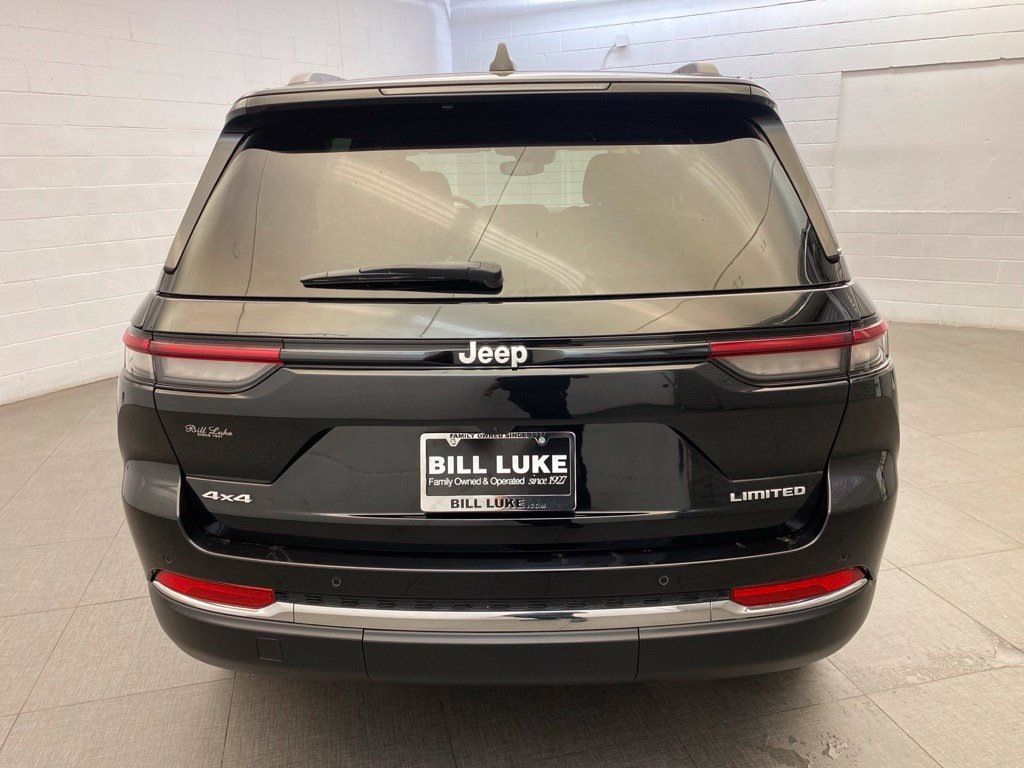Certified 2024 Jeep Grand Cherokee Limited AWD/4WD image 8