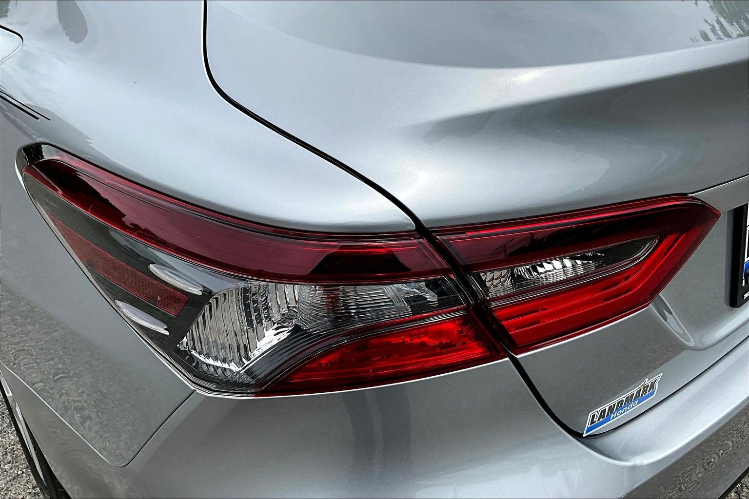 Used 2023 Toyota Camry LE AWD/4WD image 30