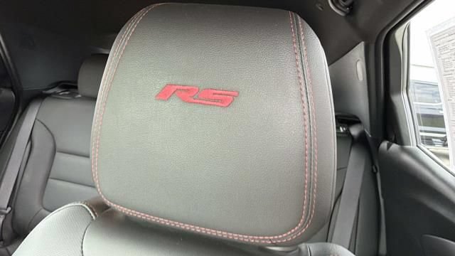 Used 2025 Chevrolet TrailBlazer RS w/ Convenience Package AWD/4WD image 11